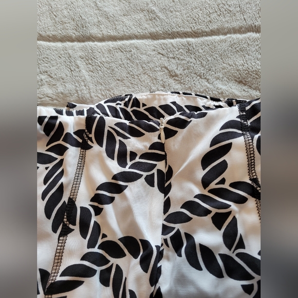 Sfera Collection Maxi Skirt - Picture 3 of 5